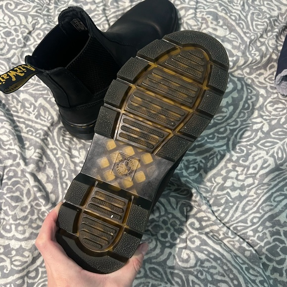 DR. MARTEN WOMEN'S SMOOTH LEATHER CHELSEA BOOTS - Picture 2 of 6